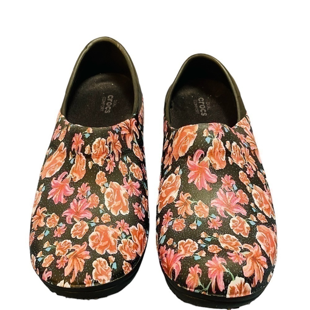 CROCS Floral Mules in Black and Pink